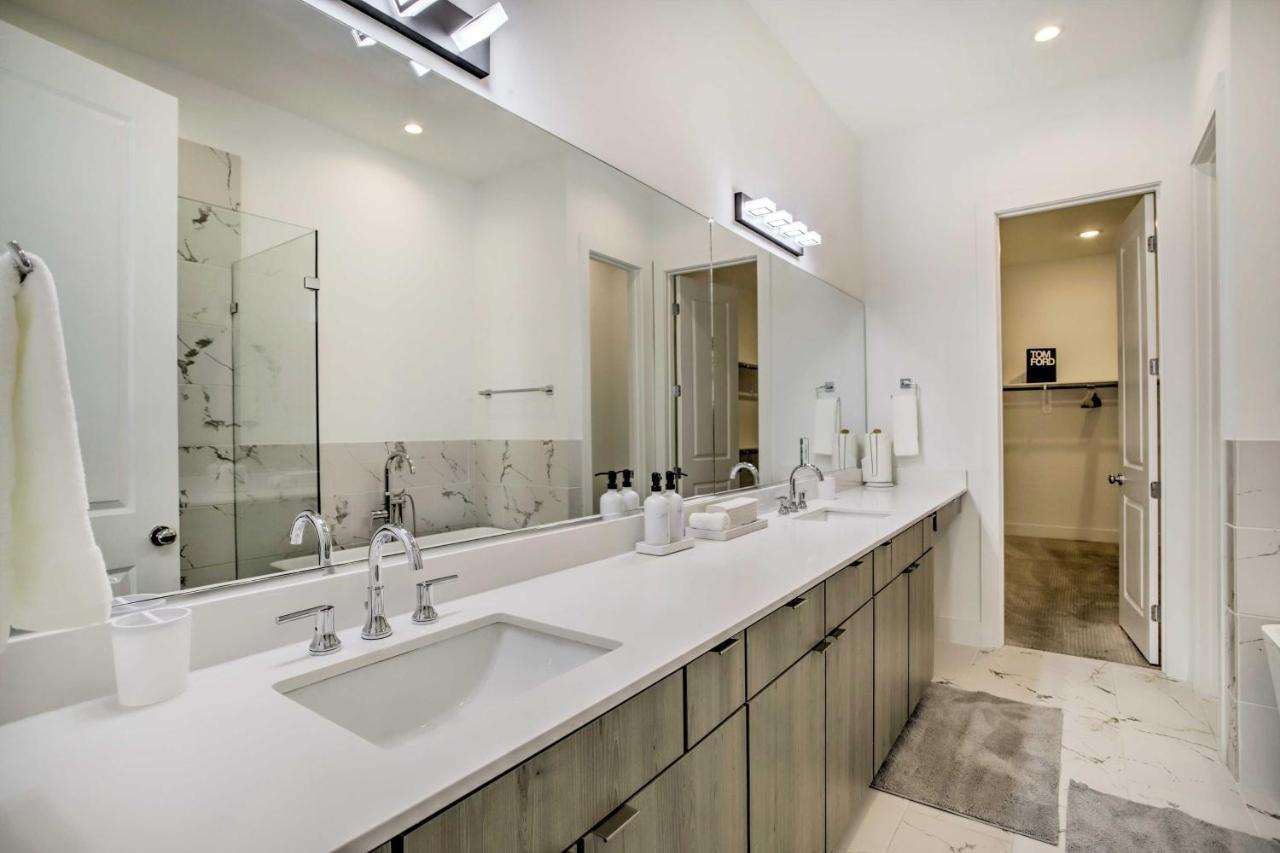 Newly-Built Luxury Galleria Area Townhome! Χιούστον Εξωτερικό φωτογραφία